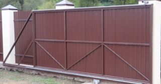 Купить откатные ворота из профнастила Лыткарино, цена от 1759 руб.